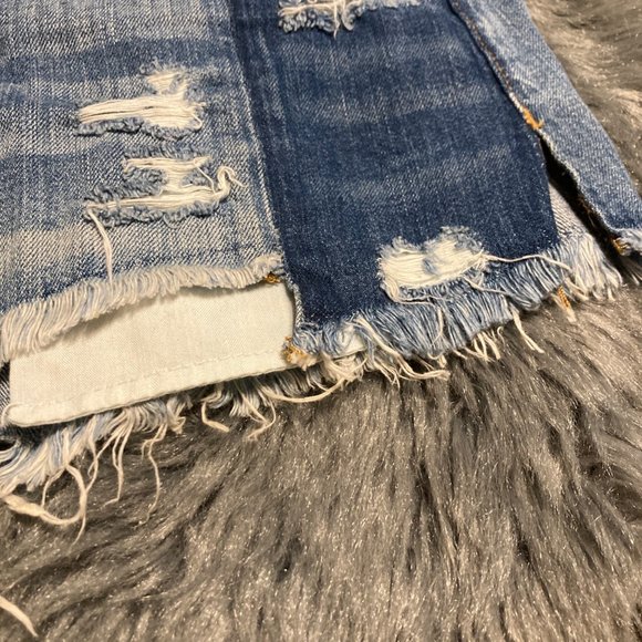 American Eagle vintage hi rise festival distressed jean shorts 8 - Picture 2 of 8